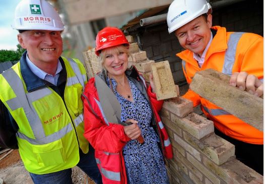 Ibstock Brick donation helps Air Ambulance build new HQ
