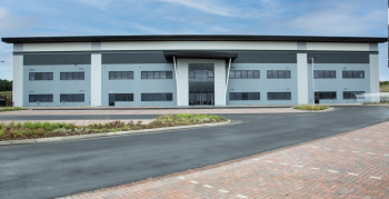 Scientific Laboratory Supplies get the keys to purpose-built premises at Fairham Business Park