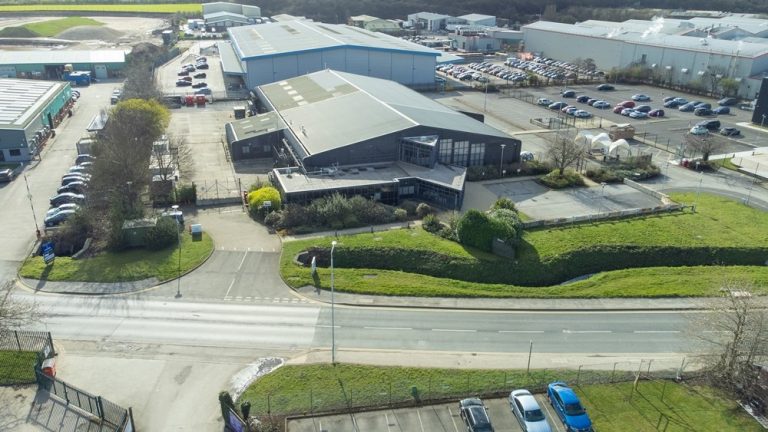 27,537ft² unit sold in Newark