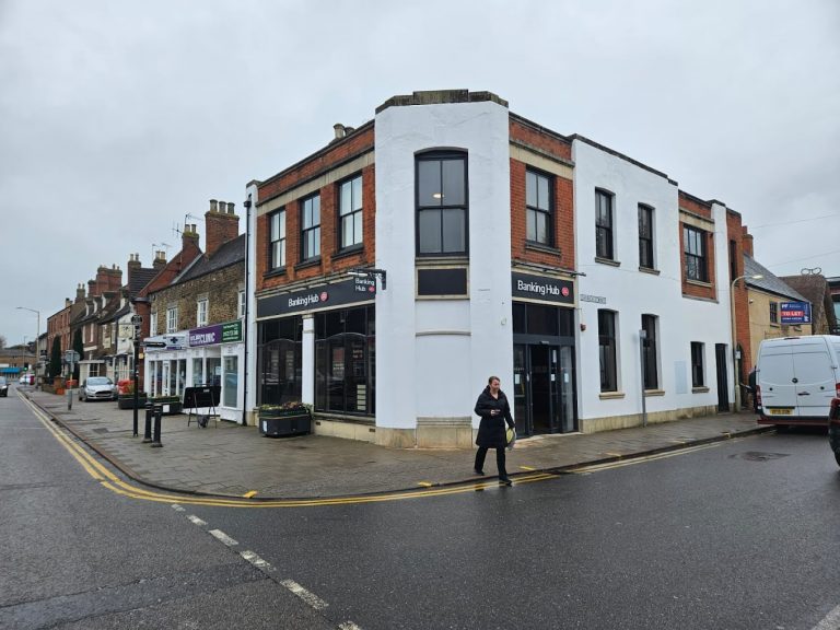 One bank closes as another opens in Oakham