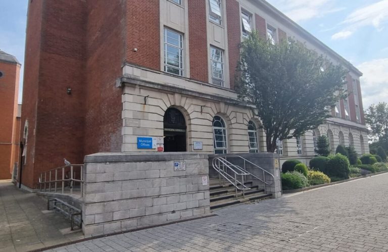 Council takes back control as private contract ends