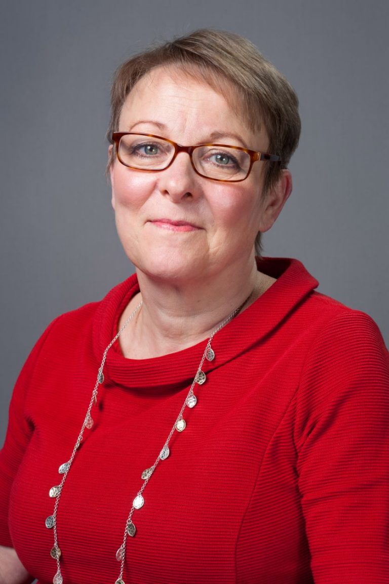 Rykneld Homes managing director to retire