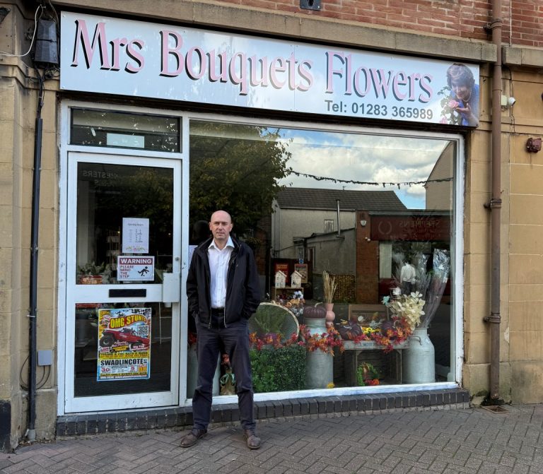 Florist takes root on Swadlincote High Street