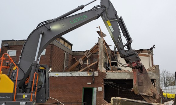 Demolition starts on dilapidated Kirkby building to make way for new apartments