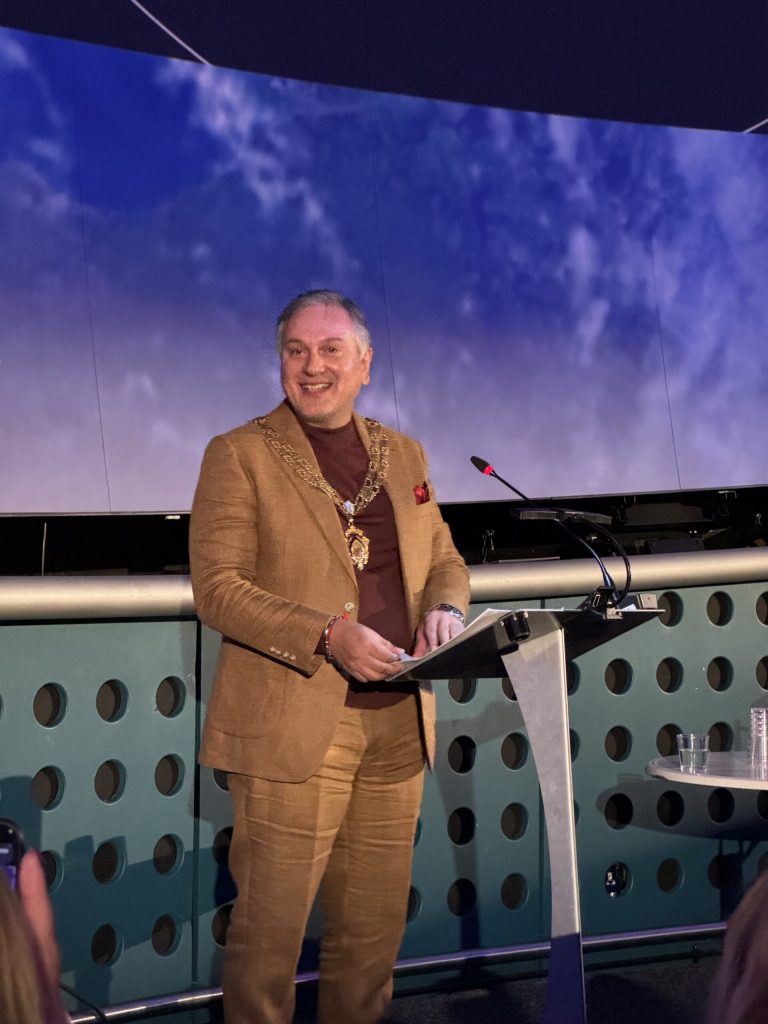 Cham Kang takes up Chamber presidency as leadership team reshaped